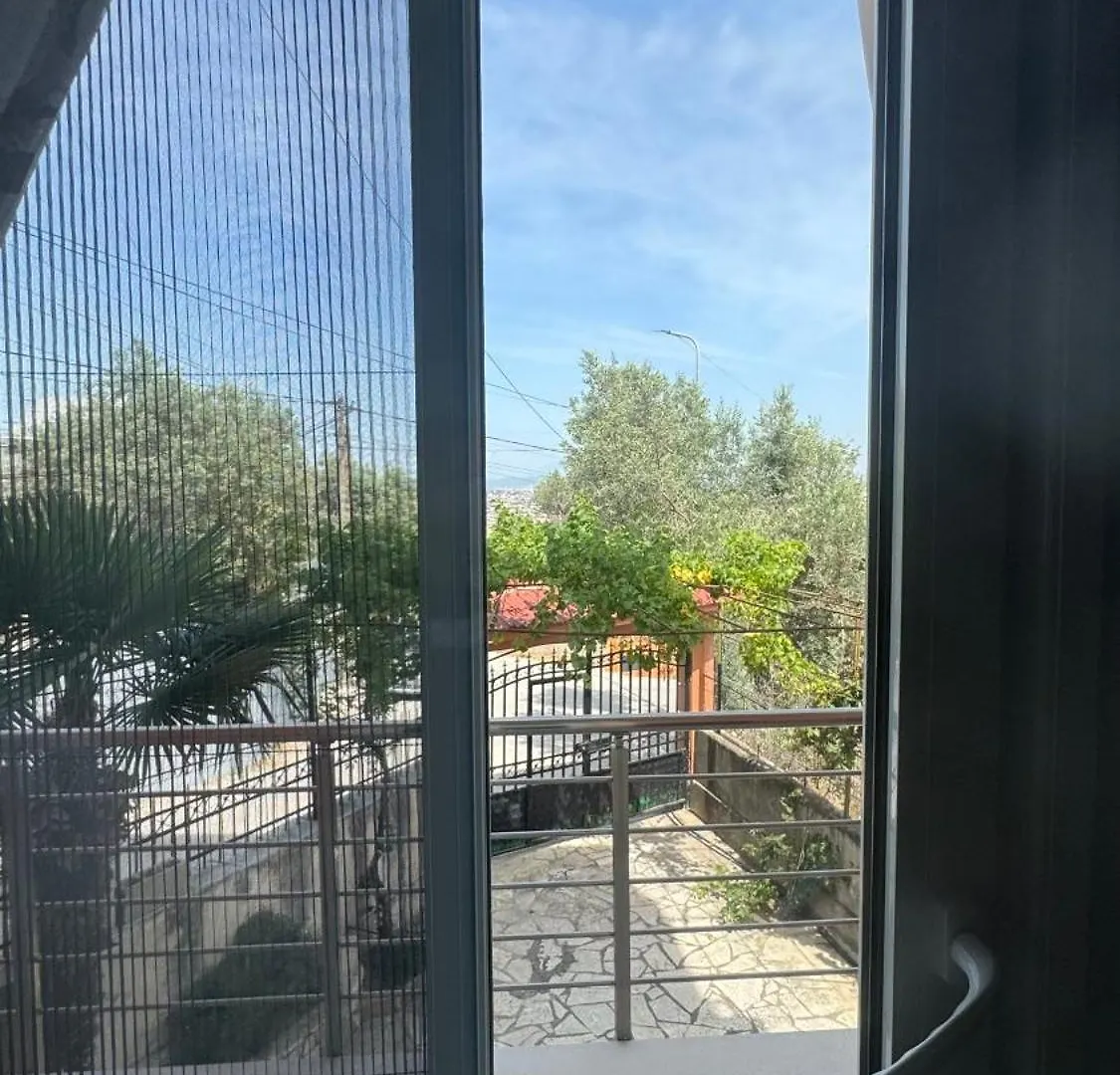 Ada Apartment Hilltop Serenity Polisi i Vogel